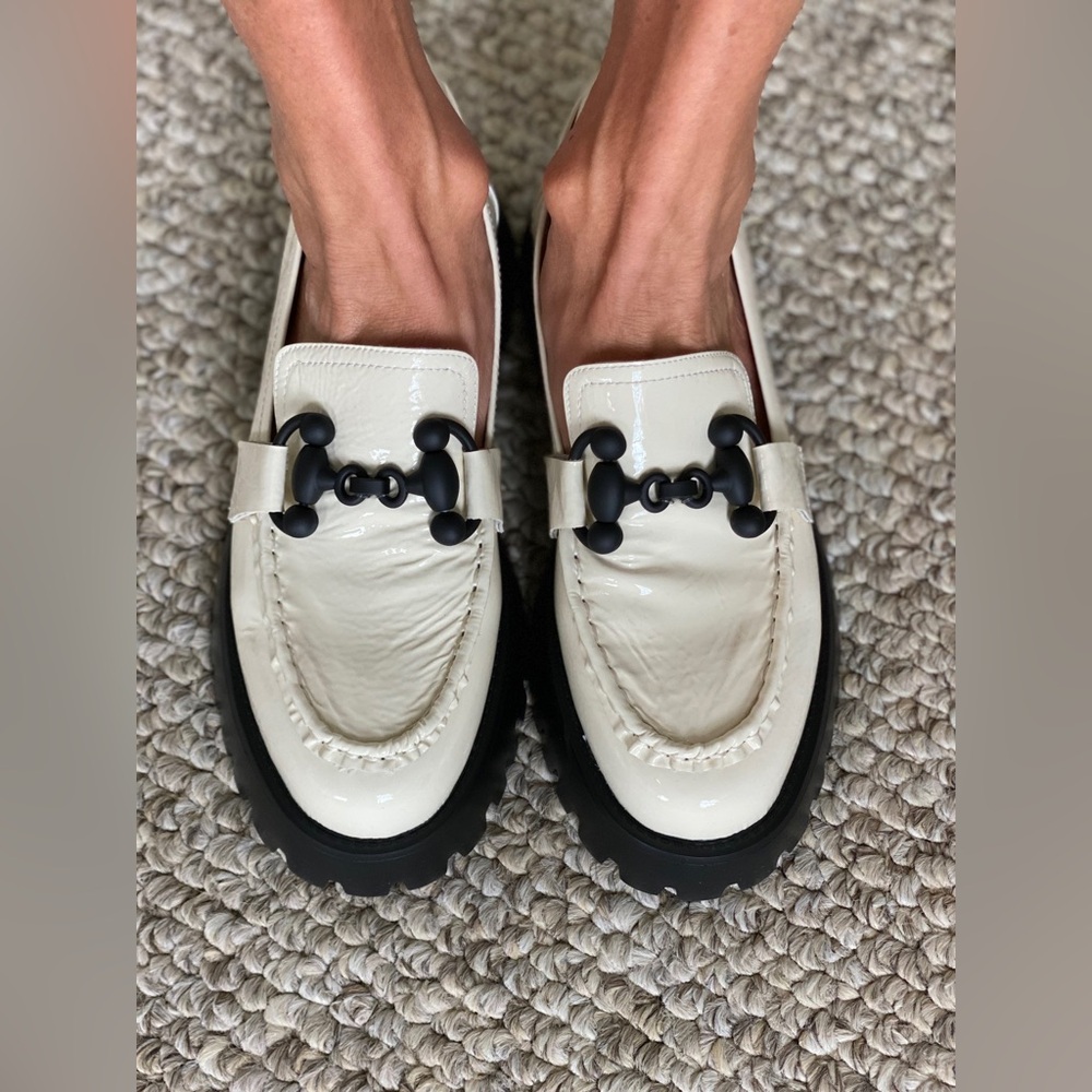 Vaneli Zeva lug sole loafers size 7